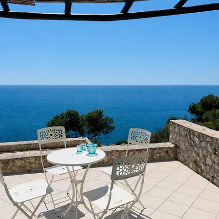 بيت للعطل Almare Terraces Seafront Residences *